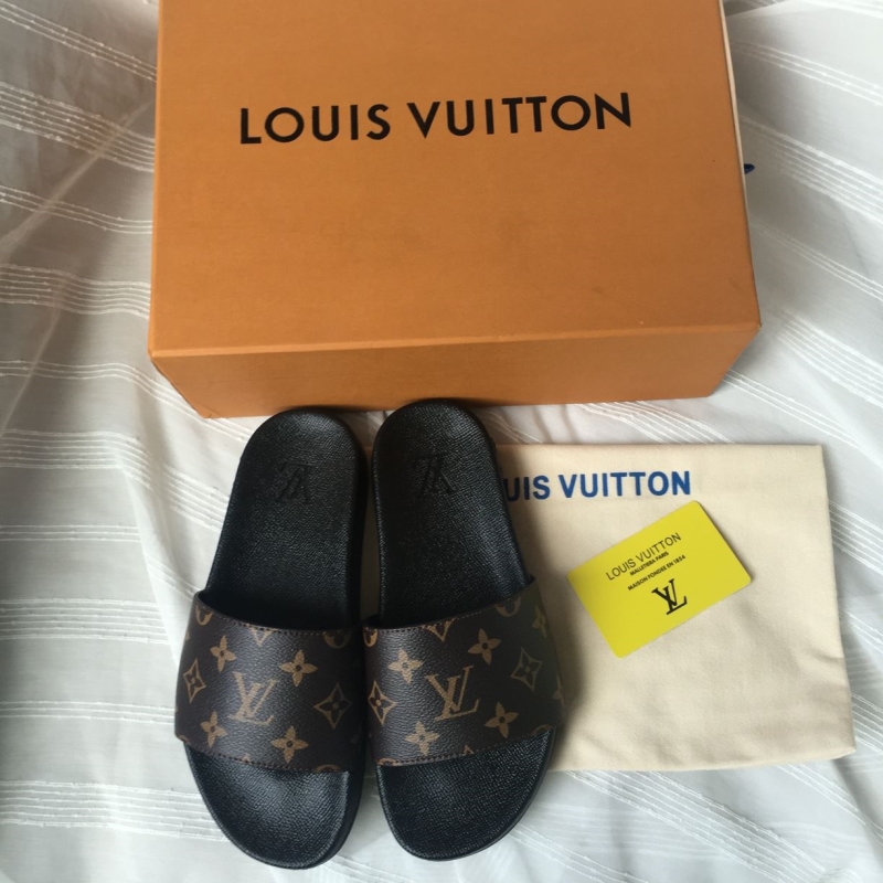 LV Slippers